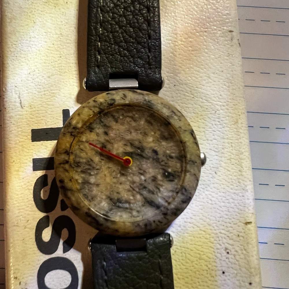 Tissot Rock Watch with Black Strap vintage 1980s - Picture 5 of 5